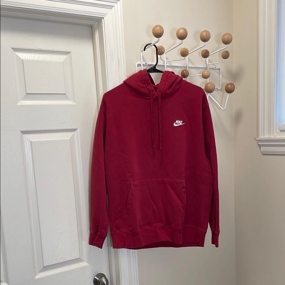 Nike - Classic 90s Hoodie - Red - L